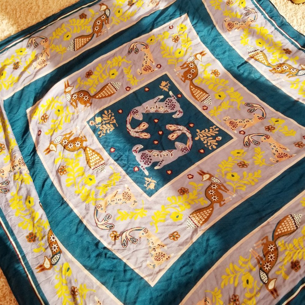 Ann Taylor Loft Fox Rabbit Floral Scarf Shawl - Picture 2 of 6